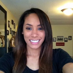 Meet your Posher, Melina